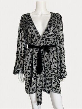 RETROFÊTE | Gabrielle Leopard Sequin Wrap Mini Dress XS